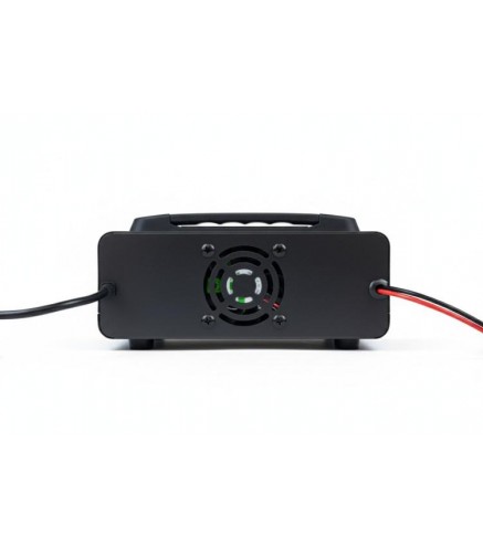 Prostownik Smart Volt Polska 12V/24V 15A A20 Black