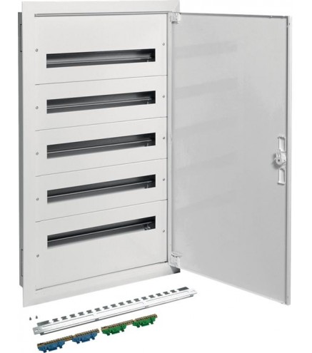 Rozdzielnica podtynkowa z zaciskami PE/N 5R/120M (5x24) I kl. IP40 Hager FW524FT