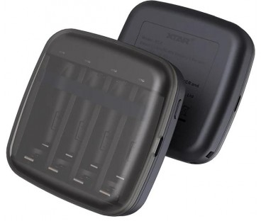Ładowarka do akumulatorów cylindrycznych Li-ion 1,5V / Ni-MH AA / AAA Xtar BC4