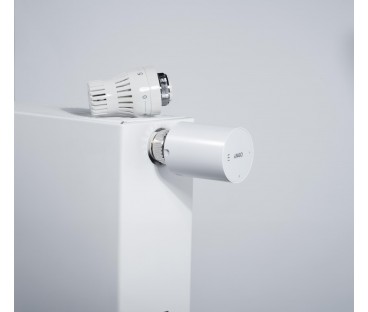 ENGO Controls Inteligentny zestaw ogrzewania Biały (E25-BATW-4 + ETRV-M30 + EPlug WiFi)