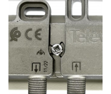 Rozgałęźnik antenowy rtv 4-drożny F4D 519604 Televes