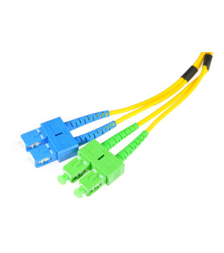 PATCHCORD ŚWIATŁOWODOWY SM SC/UPC-SC/APC DUPLEX 3m