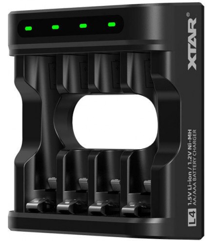 Ładowarka do akumulatorów R03 / AAA oraz R6 / AA Li-ion 1,5V / NiMH Xtar L4