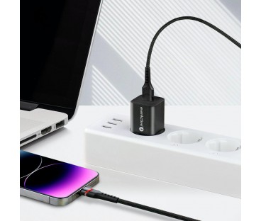 Kabel Usb-A / Lightning Apple Iphone Led Rgb Everactive Cbb-1Ibr 100Cm 2,4A